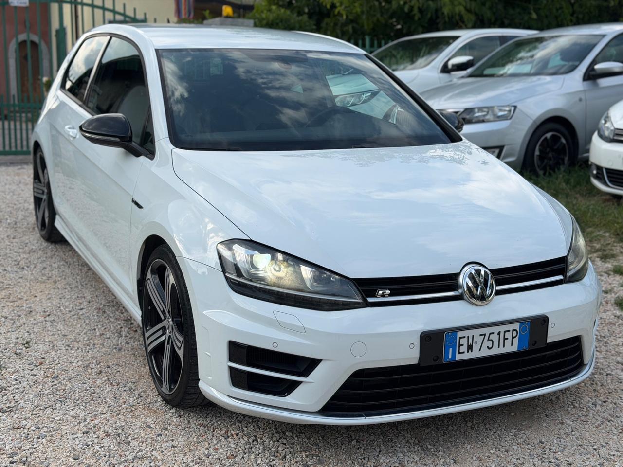 Volkswagen Golf R 2.0 TSI DSG 4MOTION 5p. BMT