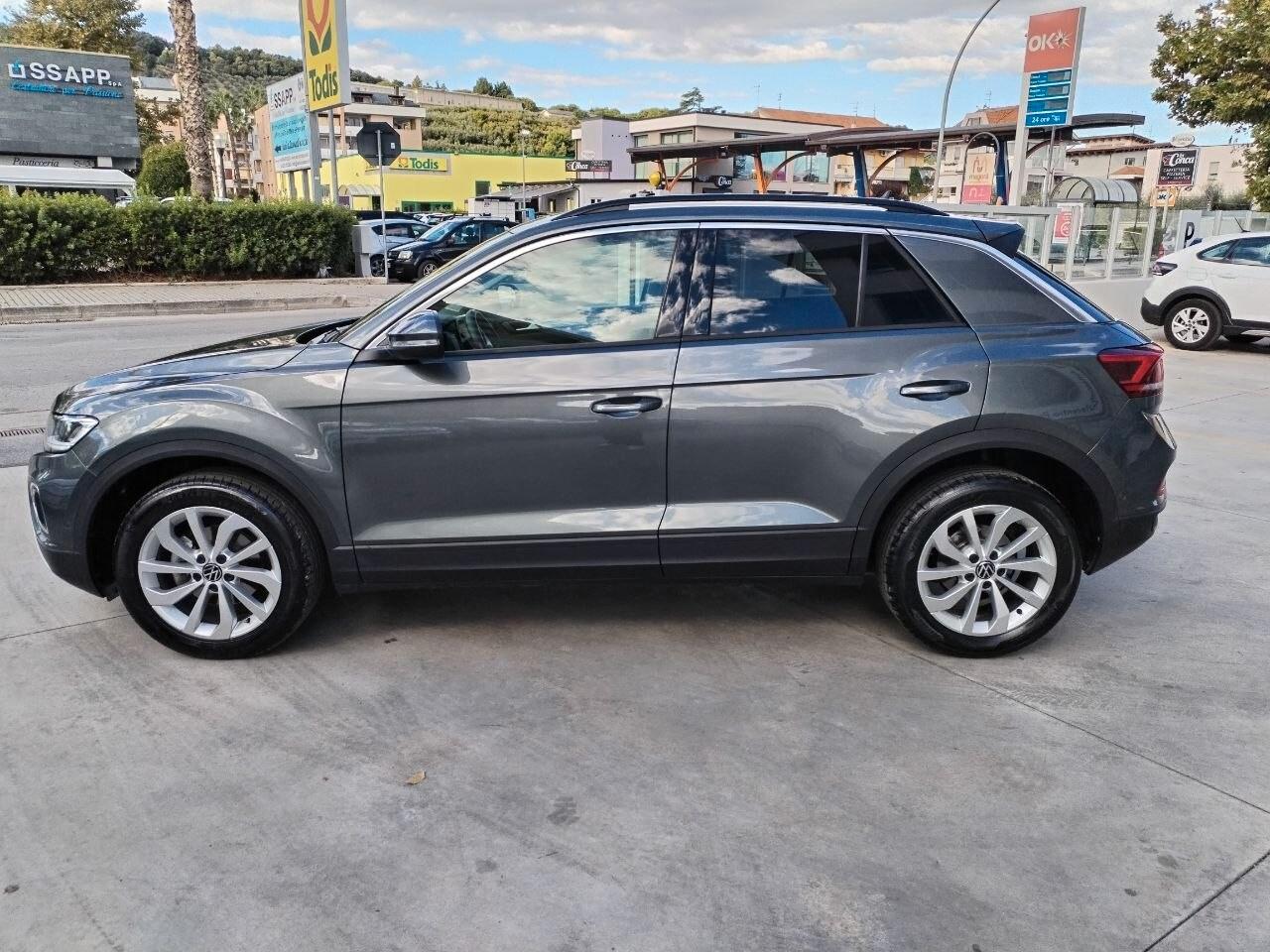 Volkswagen T-Roc 1.0 TSI Edition Plus 110 CV
