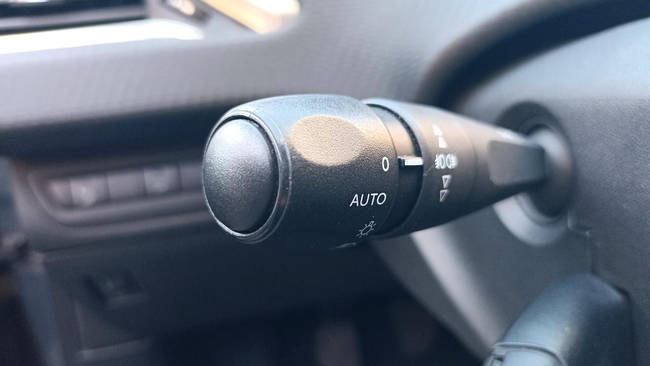 Peugeot 2008 BlueHDi 120 S&S Allure