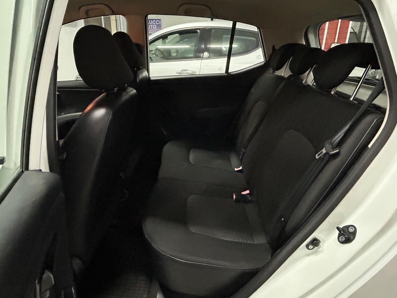 Hyundai i10 1.1 12V Fiorucci Soft Top