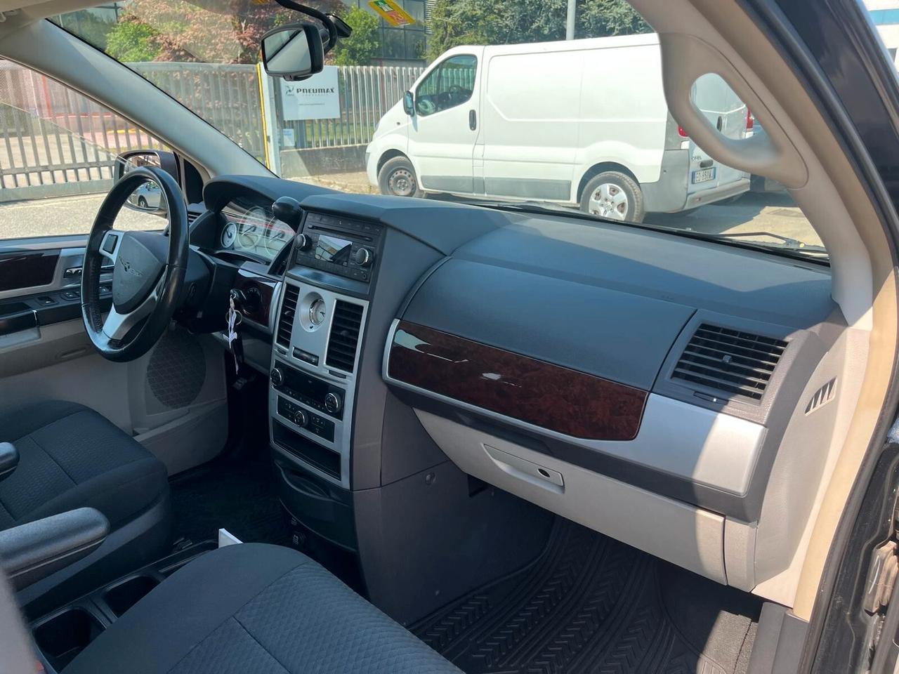 Chrysler Voyager Grand 2.8 CRD DPF