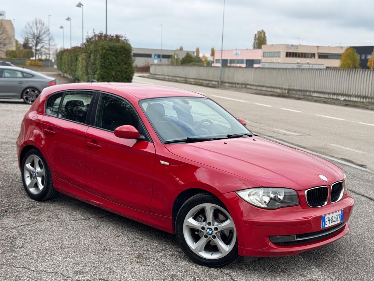Bmw 118d 5P. Futura 143cv Euro 5