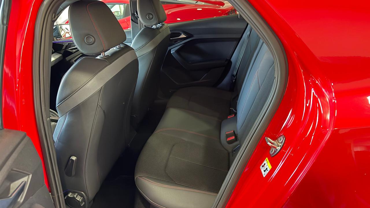 AUDI A1 SPORTBACK 40 TFSI STRONIC S LINE