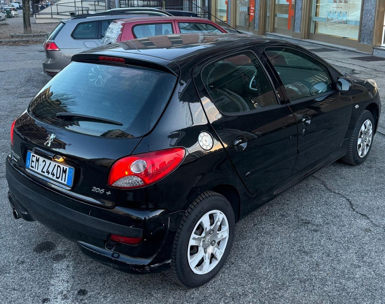 Peugeot 206 Plus