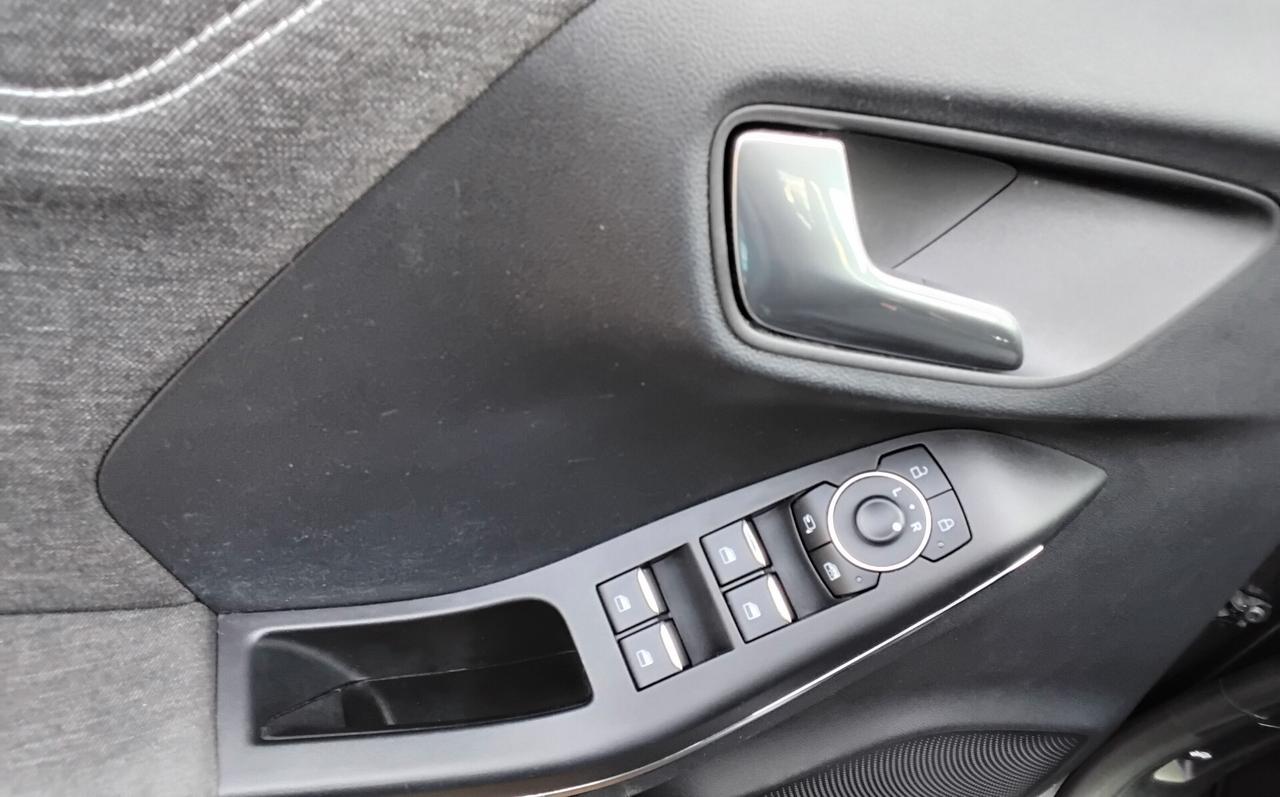 Ford Puma 1.0 EcoBoost Hybrid 125 CV S&S Titanium X