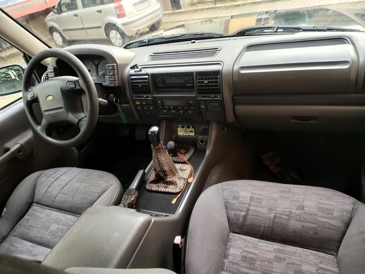 Land Rover Discovery 2.5 Td5 5p ASI e Gancio