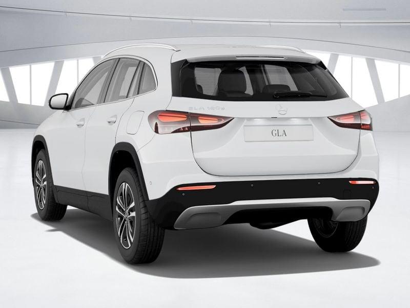 Mercedes-Benz GLA GLA 180 d Advanced