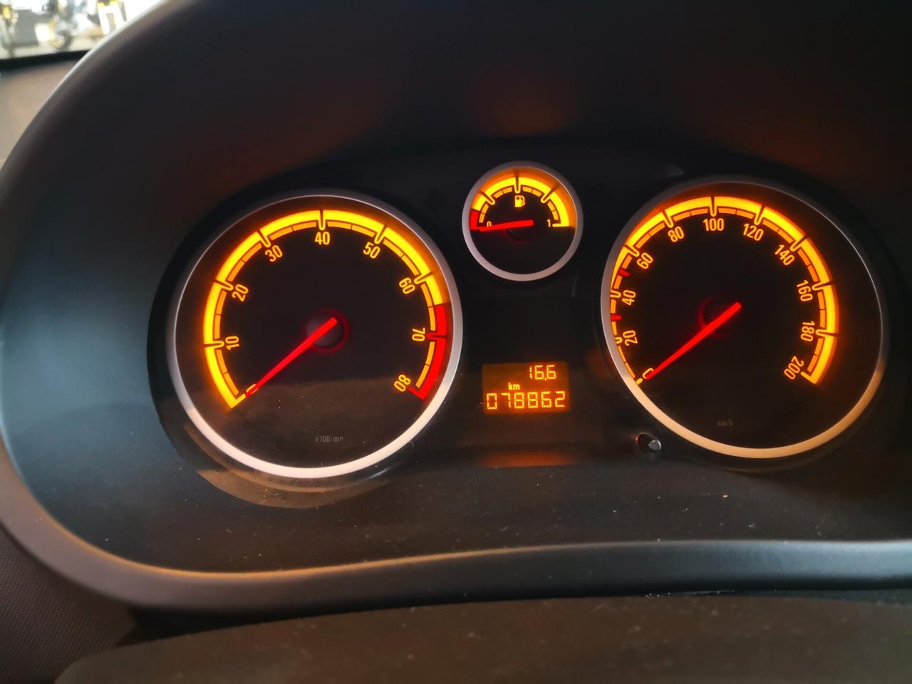 Opel Corsa 1.2 5 porte Enjoy