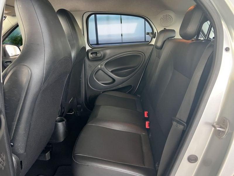 smart forfour forfour 70 1.0 twinamic Youngster