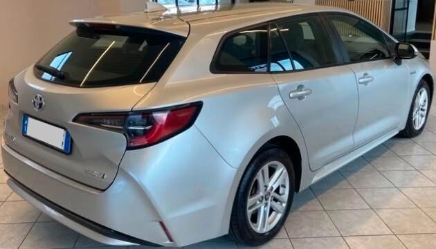 Toyota Corolla Touring Sports 1.8 Hybrid Business