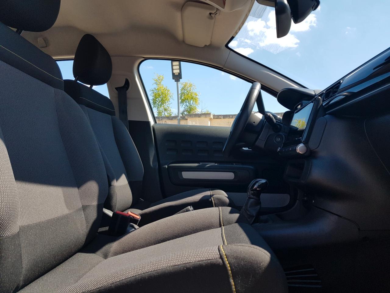 Citroen C3 1.2 Feel 83 cv Navy Led Sensori Cruise Connettivita'