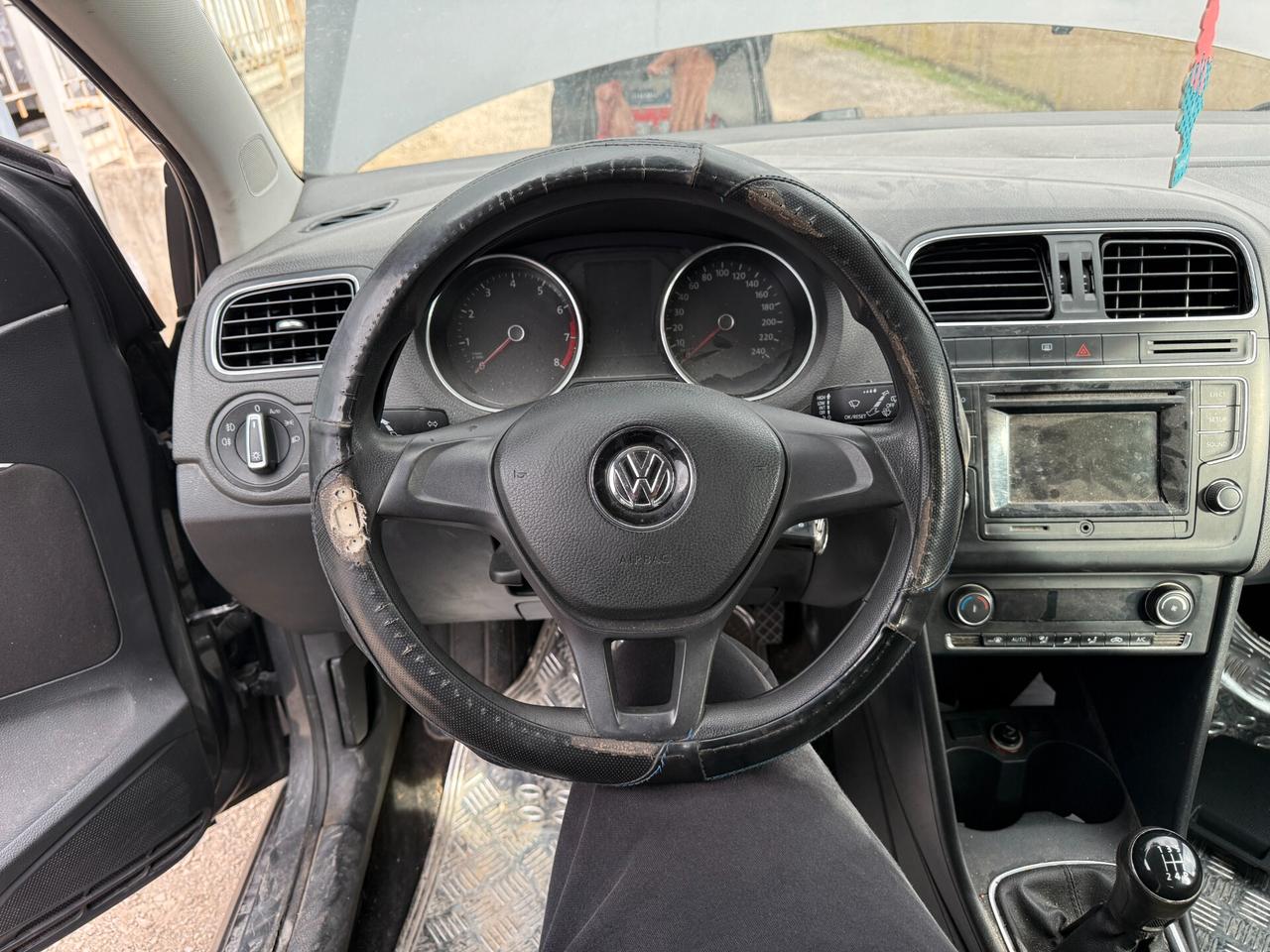 VOLKSWAGEN POLO 2015 1.0 BENZINA 75 CV*AIRB OK