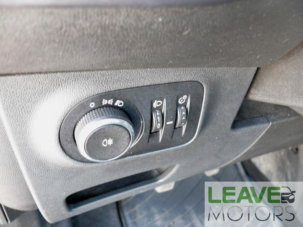 Opel Corsa 1.4 75 CV 5 porte - (M1341)