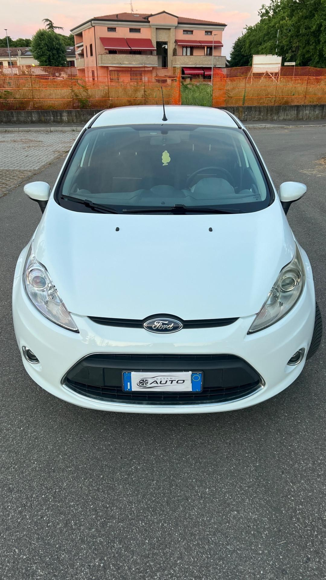 Ford Fiesta 1.4 Benzina/GPL TITANIUM X neopatentati