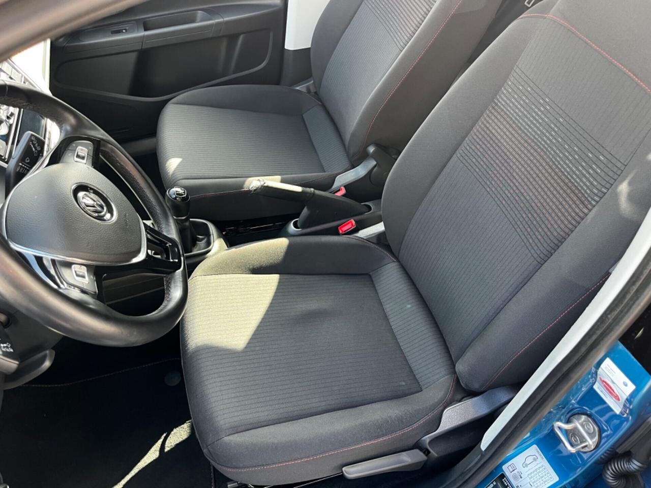 Volkswagen up! 1.0 75 CV 5p. move