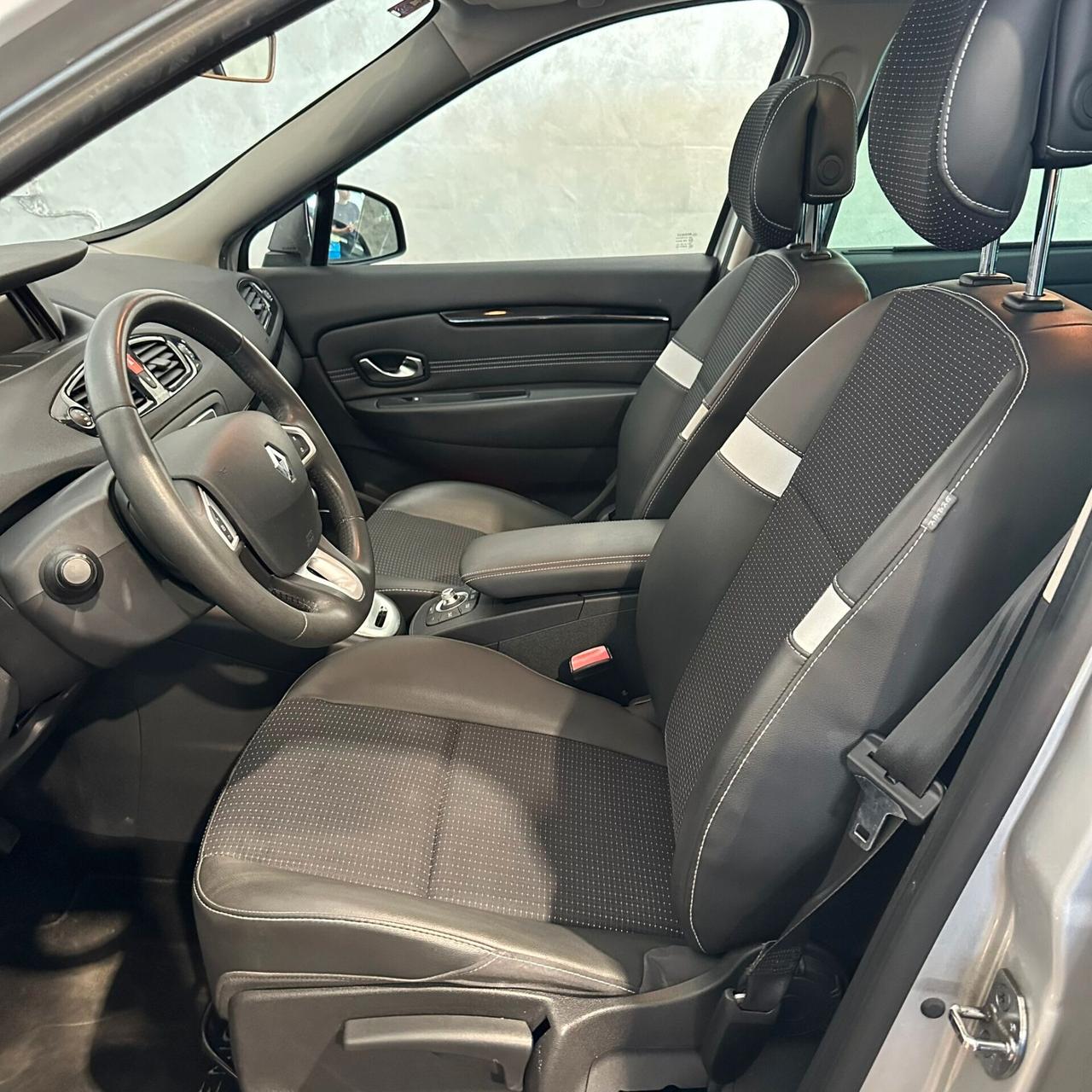 Renault Scenic Scénic 1.5 dCi 110CV Dynamique