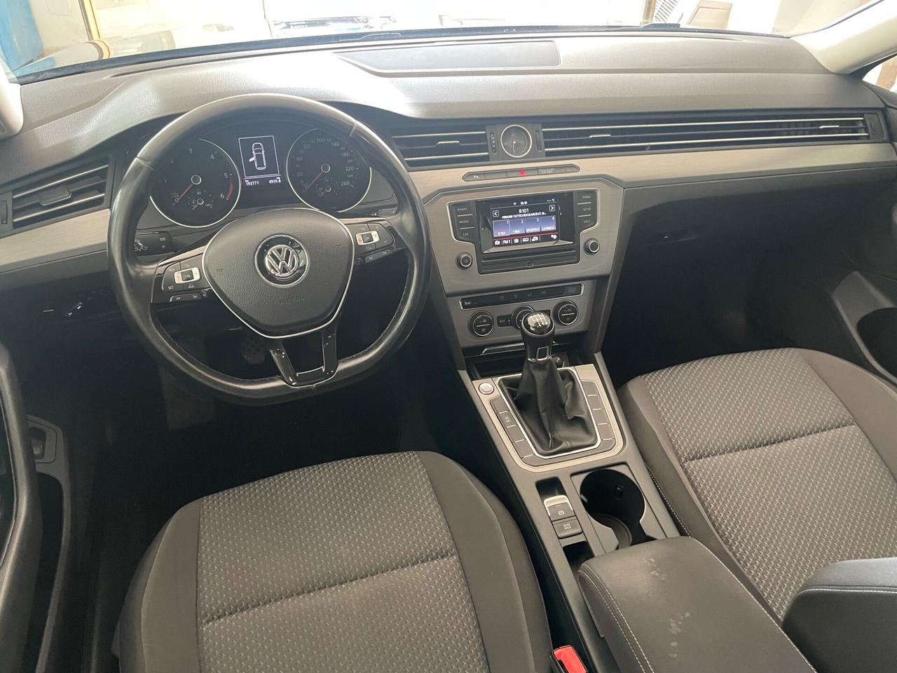 VOLKSWAGEN PASSAT 1.6 TDI TRENDLINE “COME NUOVA”