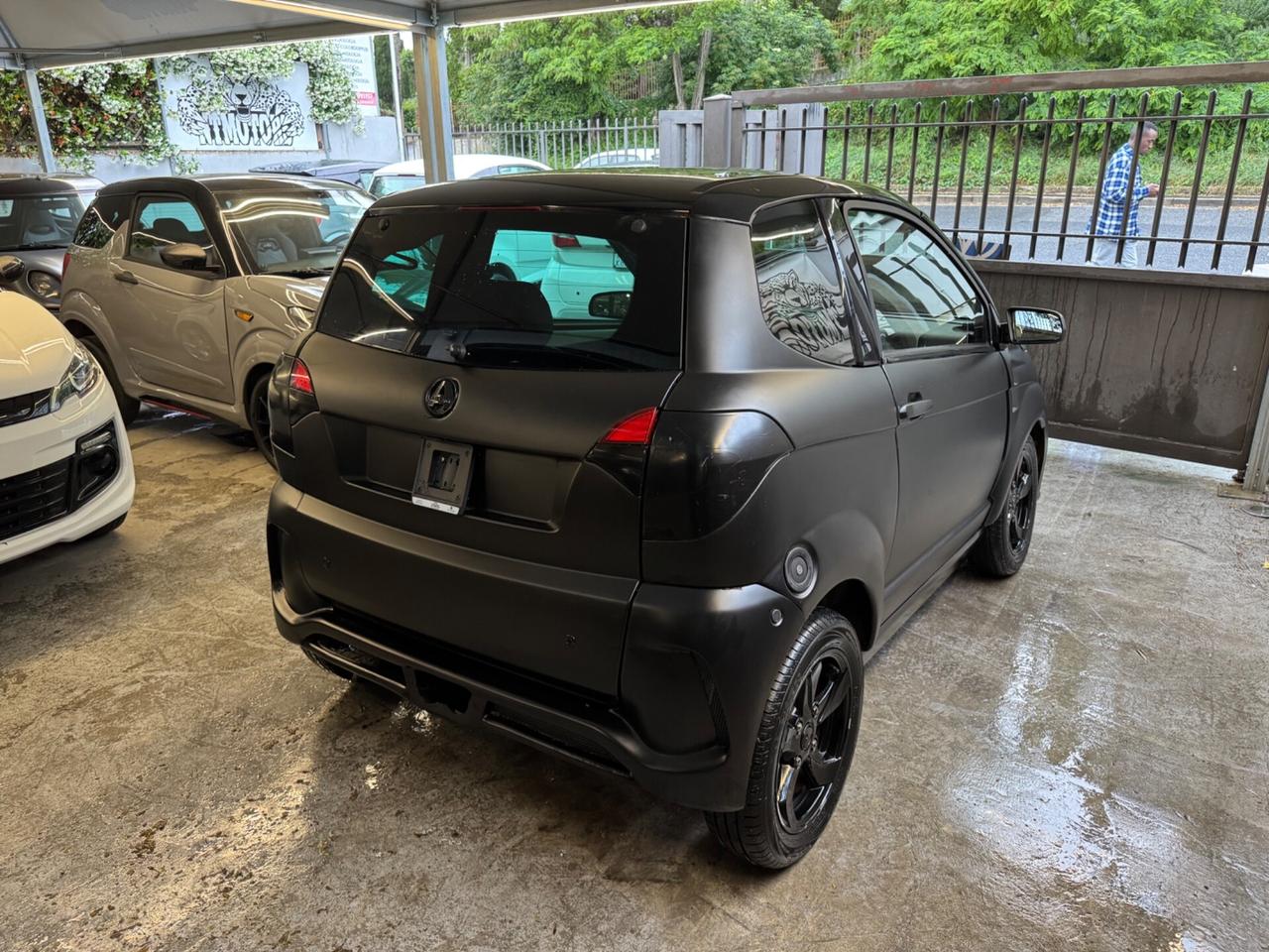 Aixam Sport Pack Nero Opaco Permute e trasporto