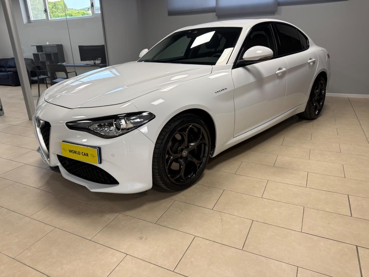 Alfa Romeo Giulia 2.2 Turbodiesel 210 CV AT8 AWD Q4 Veloce