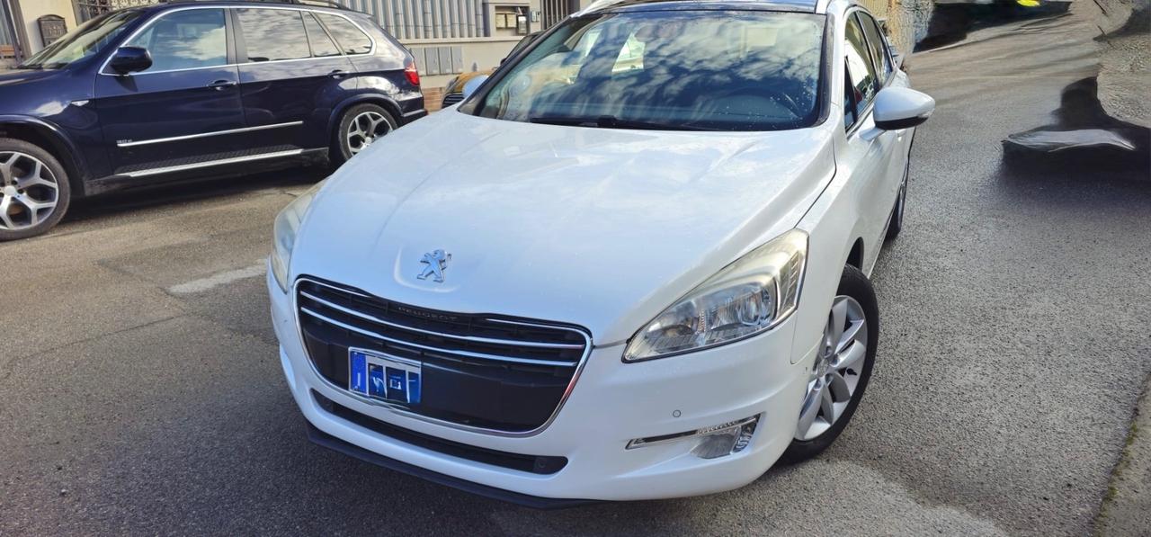 Peugeot 508 2.0 HDi 140CV SW Ciel Allure
