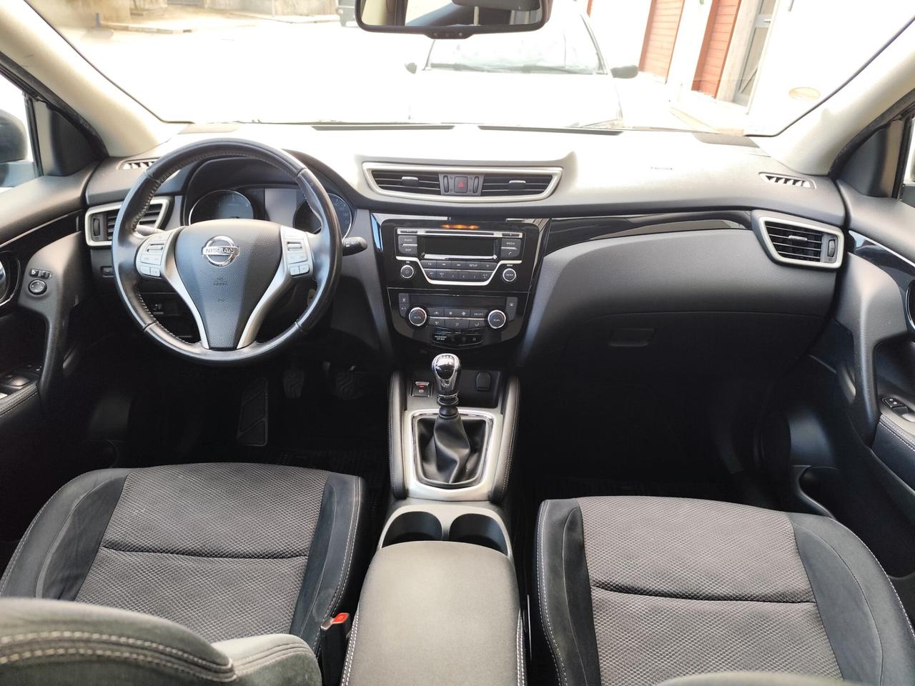 Nissan Qashqai 1.5 dCi DPF Visia