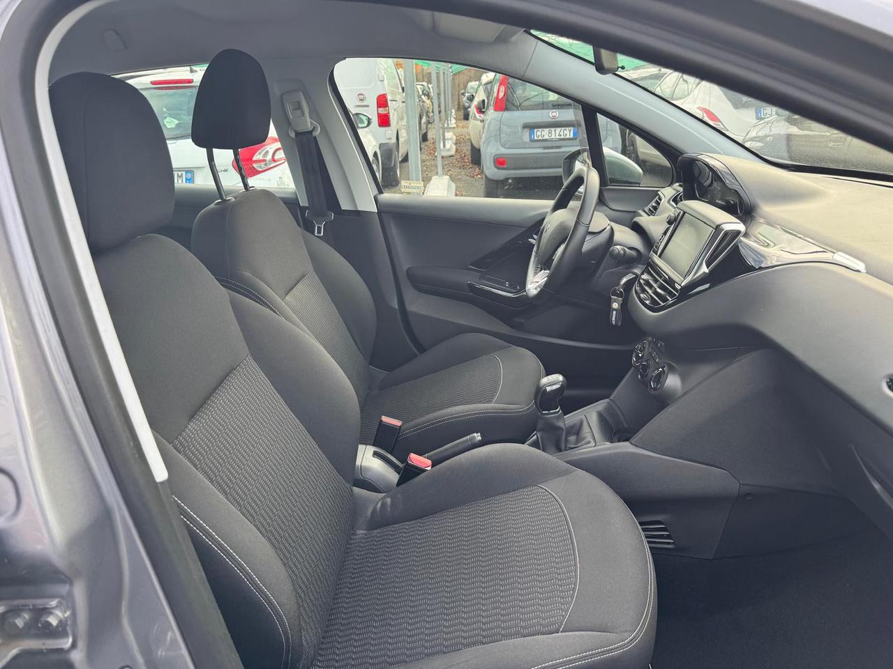 PEUGEOT 208 5p 1.2 puretech Allure s&s 82cv