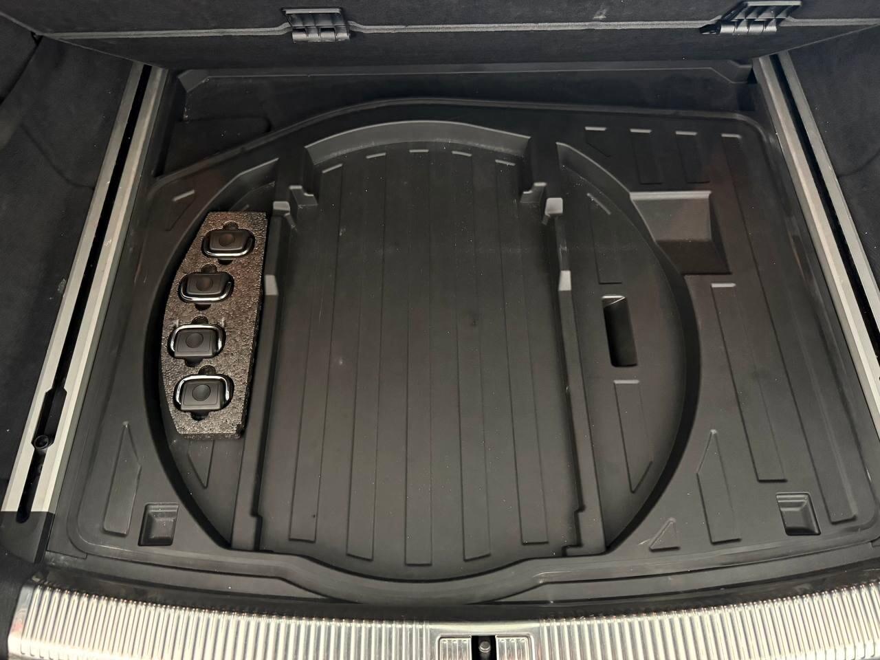 Audi A6 Avant 3.0 TDI quattro S tronic Business Plus