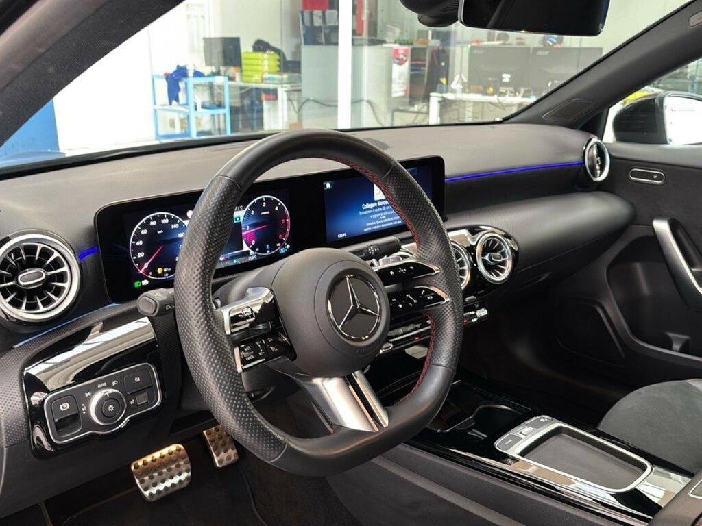 Mercedes Classe A 180 180 D Digital Edition Speedshift DCT AMG 8G