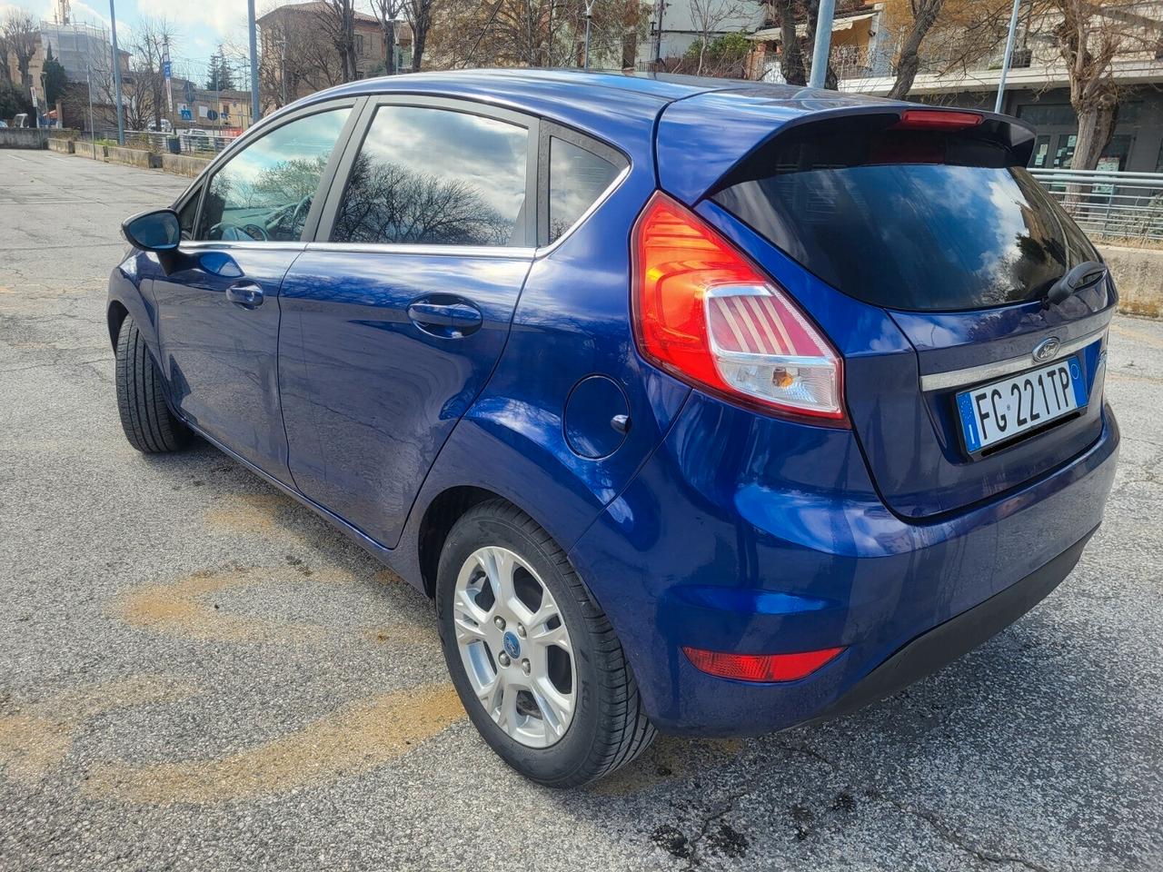 FORD Fiesta 1,5 TDCi-6B-UNICA PROP-NAVI-3 REVISIONI