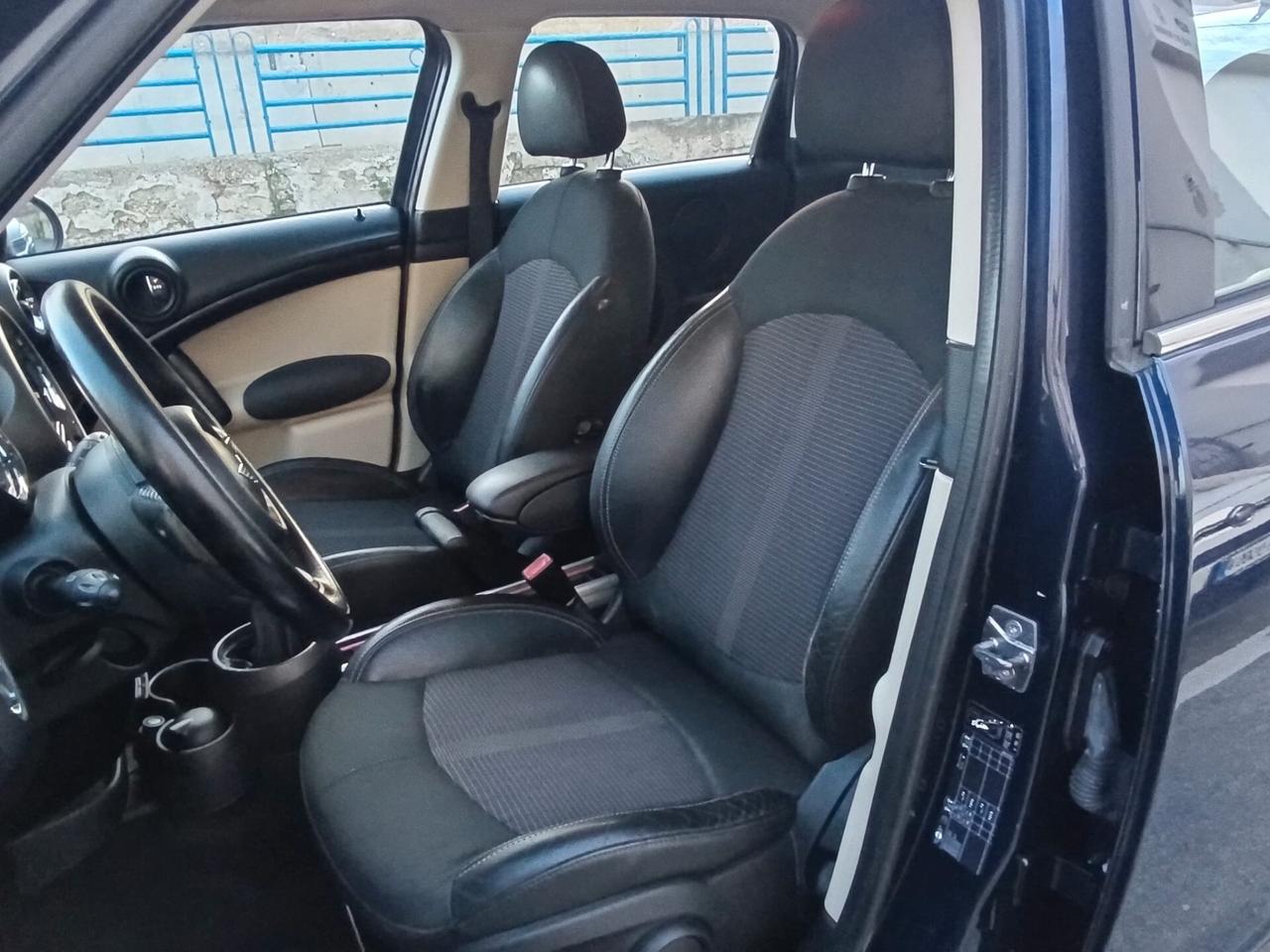 Mini Cooper D Countryman 1.6 Bicolor