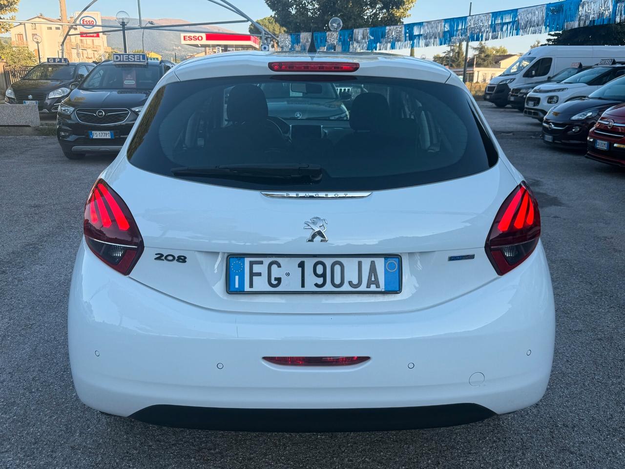 "SUPER ECO" Peugeot 208 PureTech GPL Active