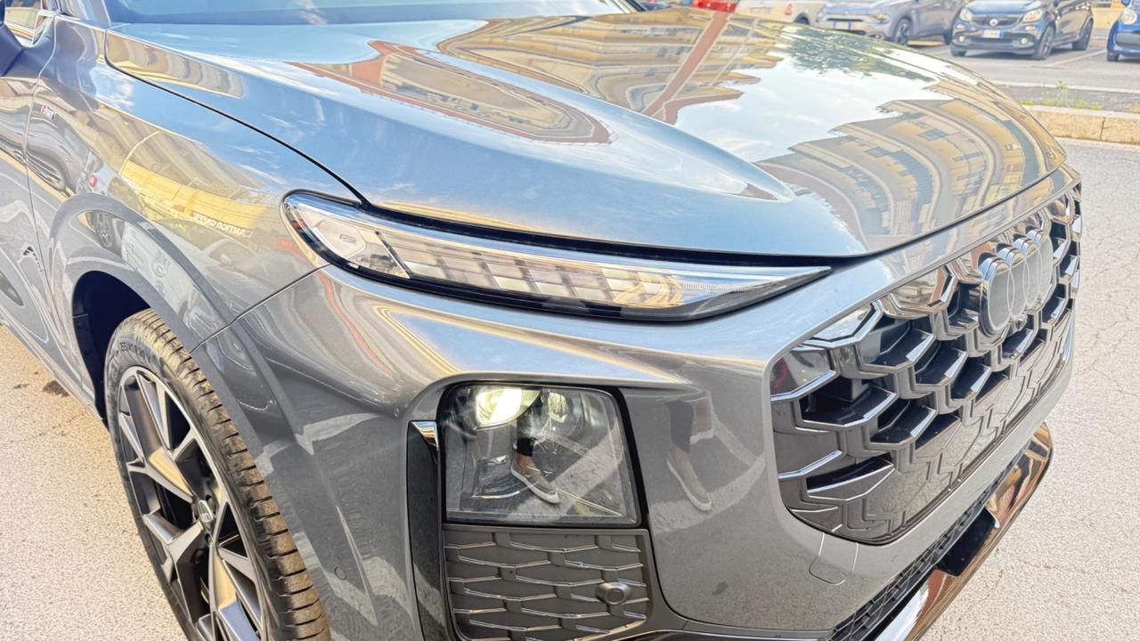 Audi Q3 SPB 35 TDI S tronic line edition LED TETTO MATRIX PACK AMBIENTE PDC PELLE CERCHI 20