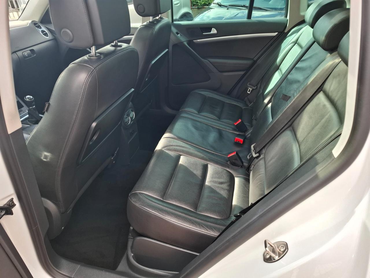 Volkswagen Tiguan 2.0 TDI 177 CV 4MOTION DSG R-Line BlueMotion Tech.