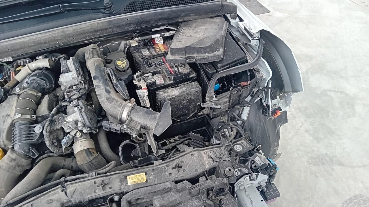 Renault Clio Blue dCi 100 CV 5 porte Evolution poco sinistrata