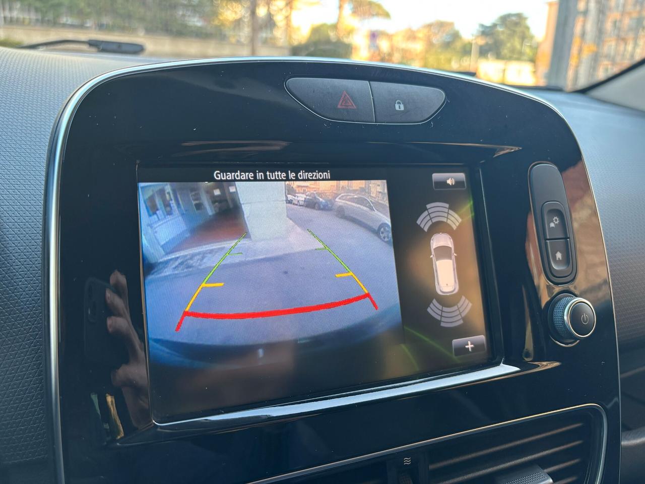 Renault Clio TCe 220CV 5p R.S. Trophy AKRAPOVIC