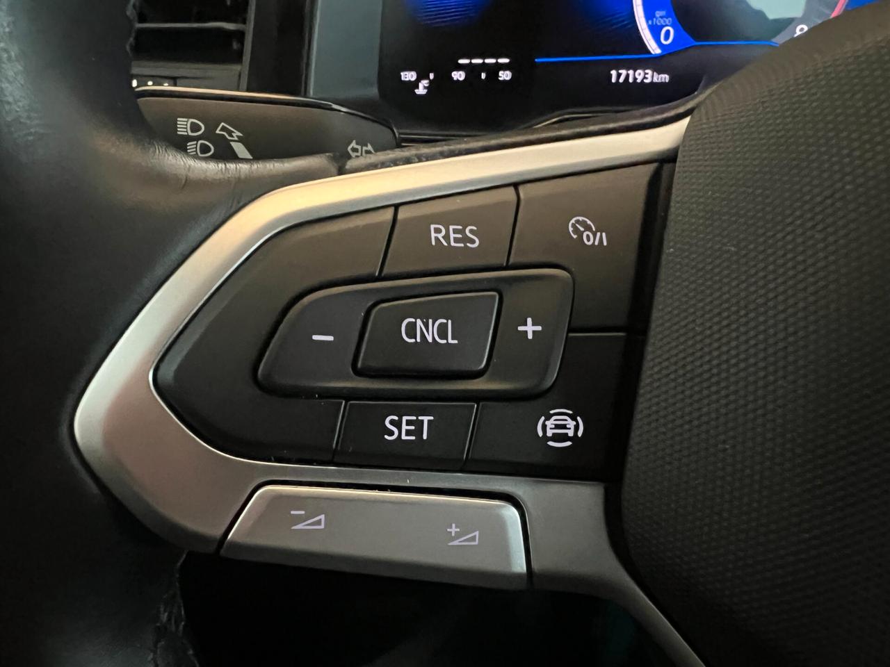 Volkswagen Polo 1.0 EVO LIFE OK NEOPATENTATI SOLO 17.193KM