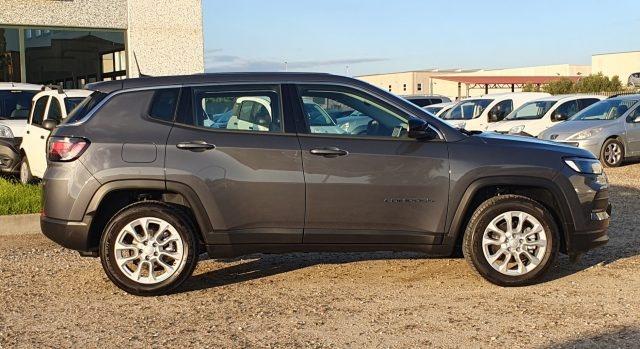 JEEP Compass 1.6 Multijet II 2WD Longitude solo 1.400  Km !