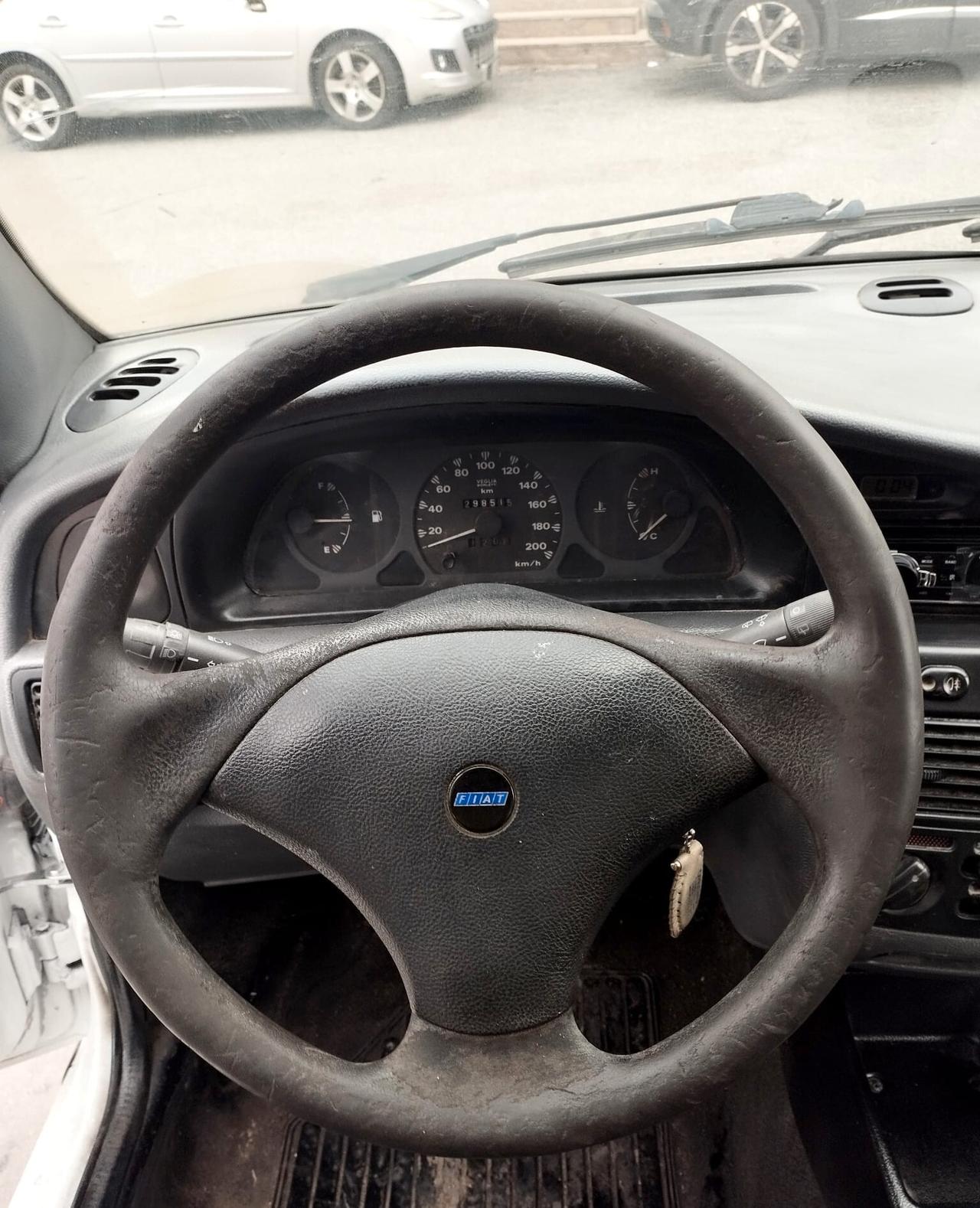 Fiat Strada 1.9 diesel Pick-up