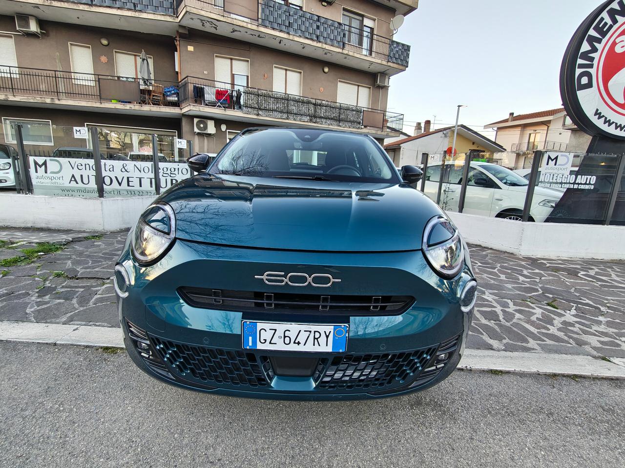 Fiat 600 Hybrid 145 CV DCT MHEV La Prima