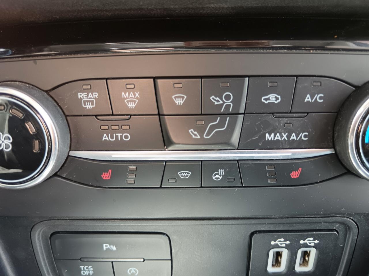 Ford EcoSport 1.5 TDCi ST LINE TETTO APRIBILE