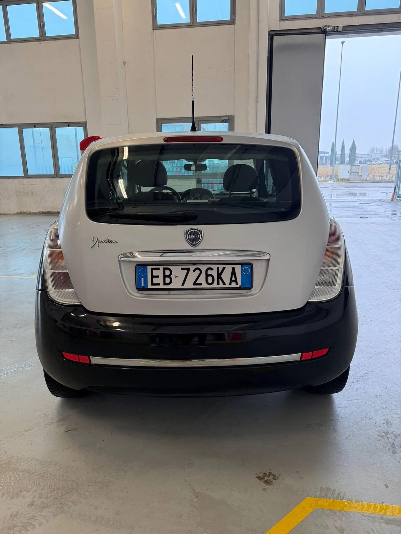 Lancia Ypsilon Elle