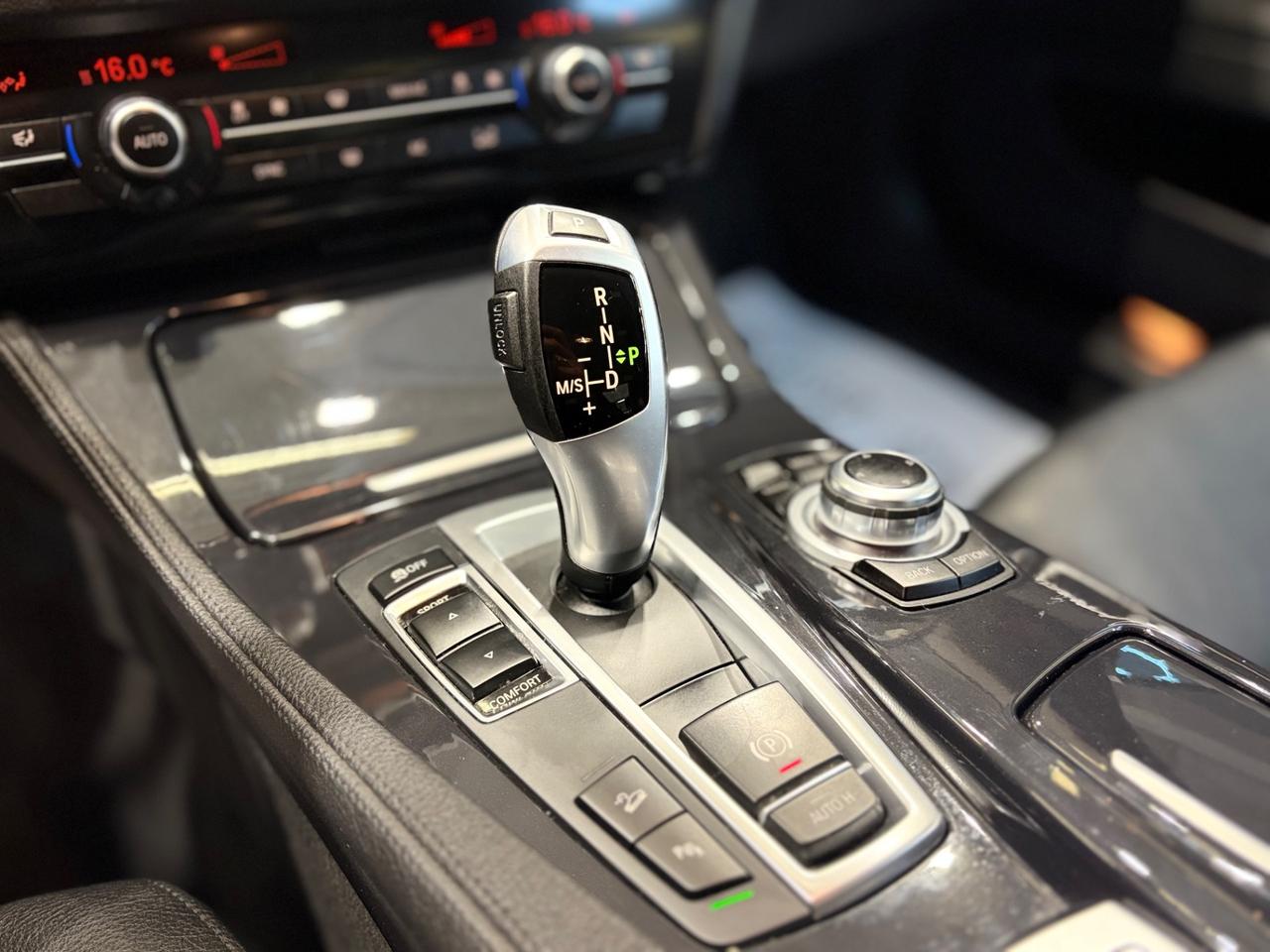 Bmw 520xDrive Touring Luxury SOLO 119.000 KM