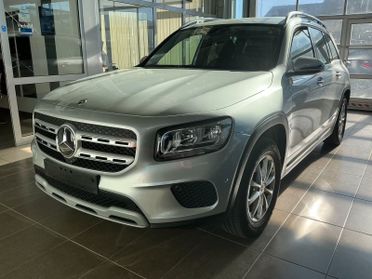 Mercedes-Benz GLB 200 d Premium AMG + LED + TELECAMERA
