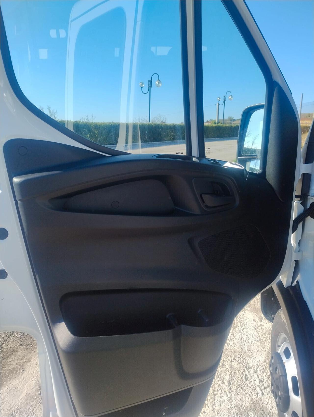 Iveco Daily 35C14D 2.3 HPI Ribaltabile 09-2024