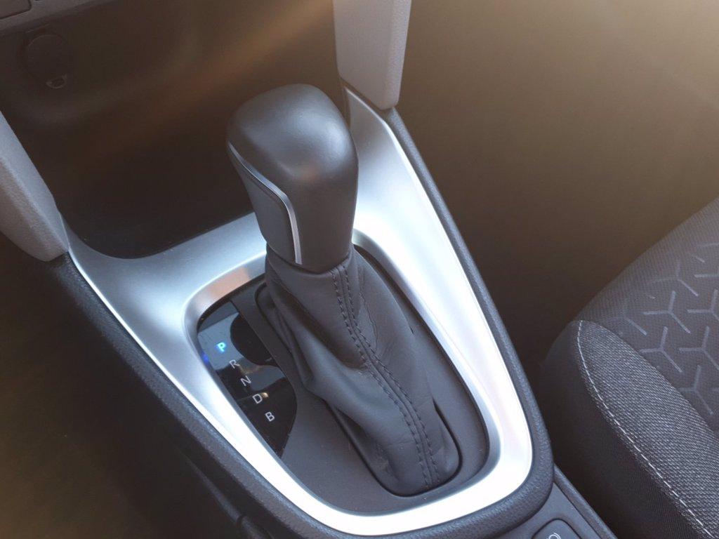 TOYOTA Yaris cross 1.5h active fwd 116cv e-cvt del 2022