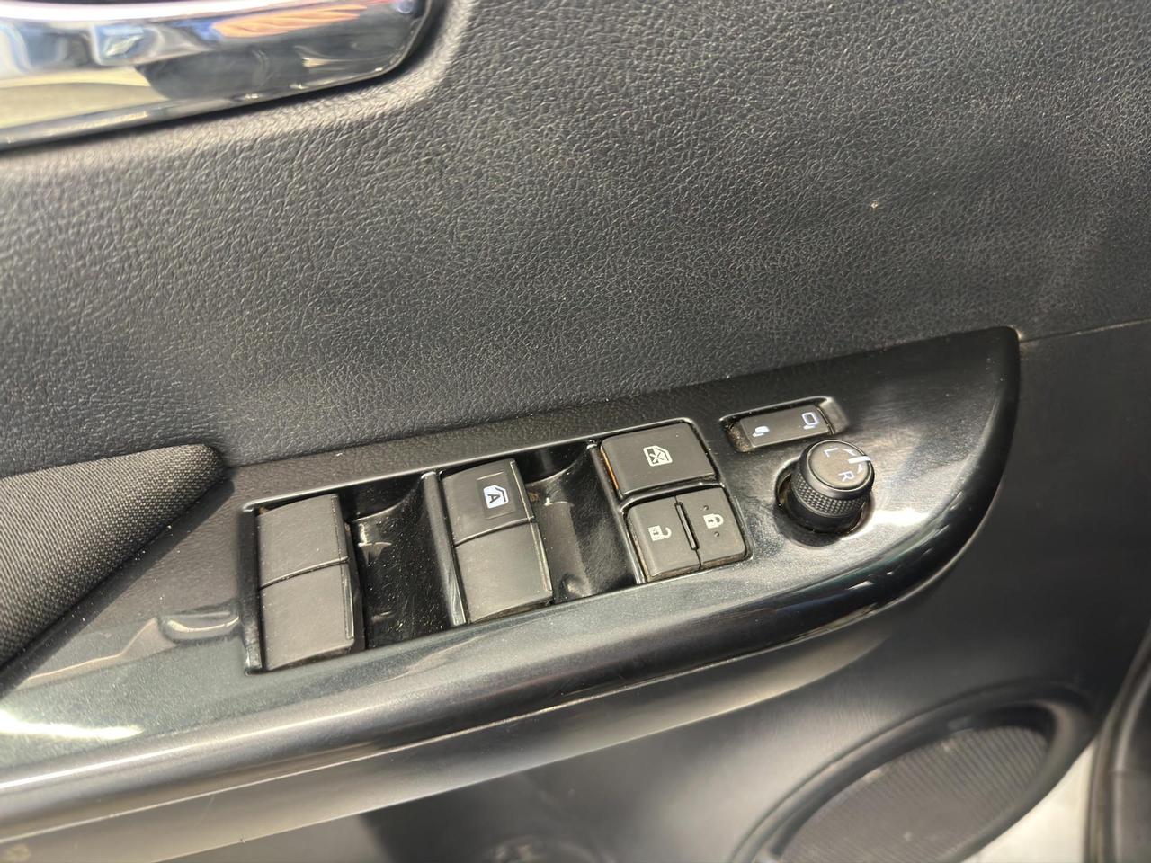 Toyota Hilux 2.4 d-4d DC 4x4 Lounge