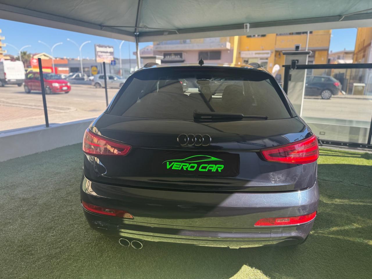 Audi Q3 2.0 TDI 177 CV quattro S tronic Business