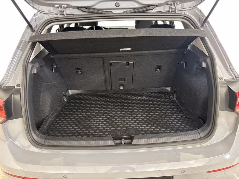 Volkswagen Golf VIII 1.0 tsi evo Life 110cv