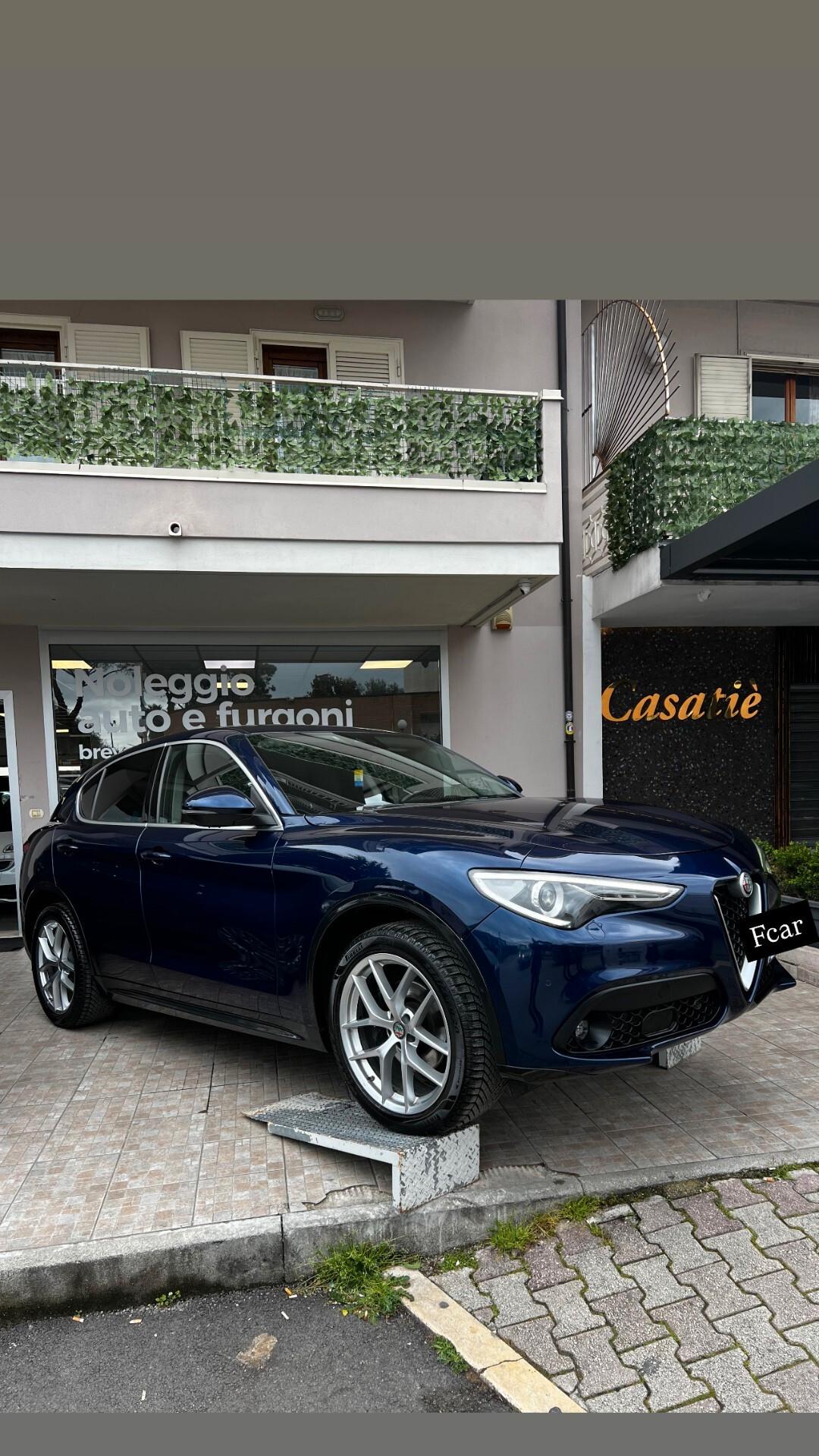 Alfa Romeo Stelvio 2.2 Turbodiesel 190 CV AT8 RWD Executive