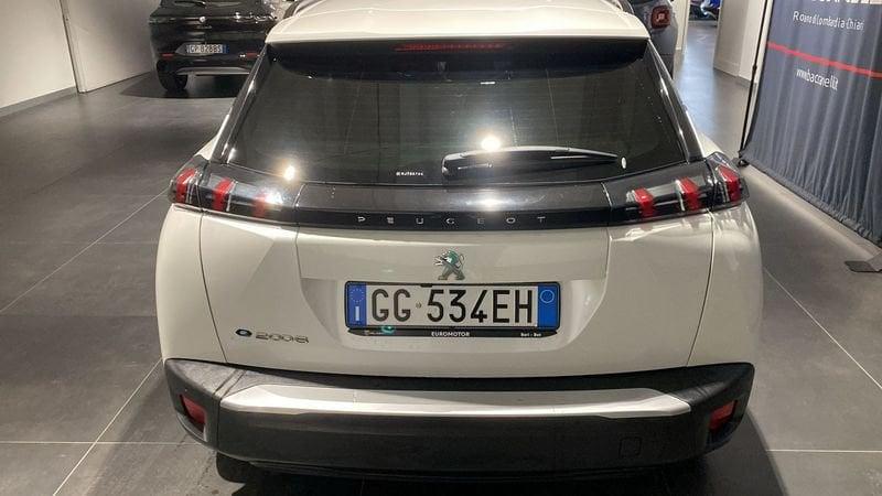 Peugeot 2008 motore elettrico 136 CV Allure Pack